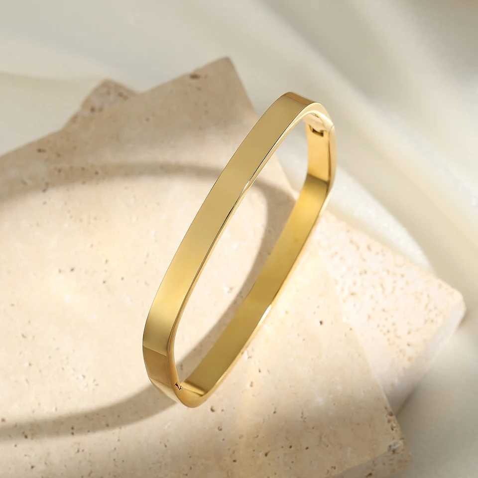 Fashion Square Ring No Inlay Polished Stainless Steel Bracelets Women Men Gold Silver Color Couple Bracelet Party Daily JewelryC250411