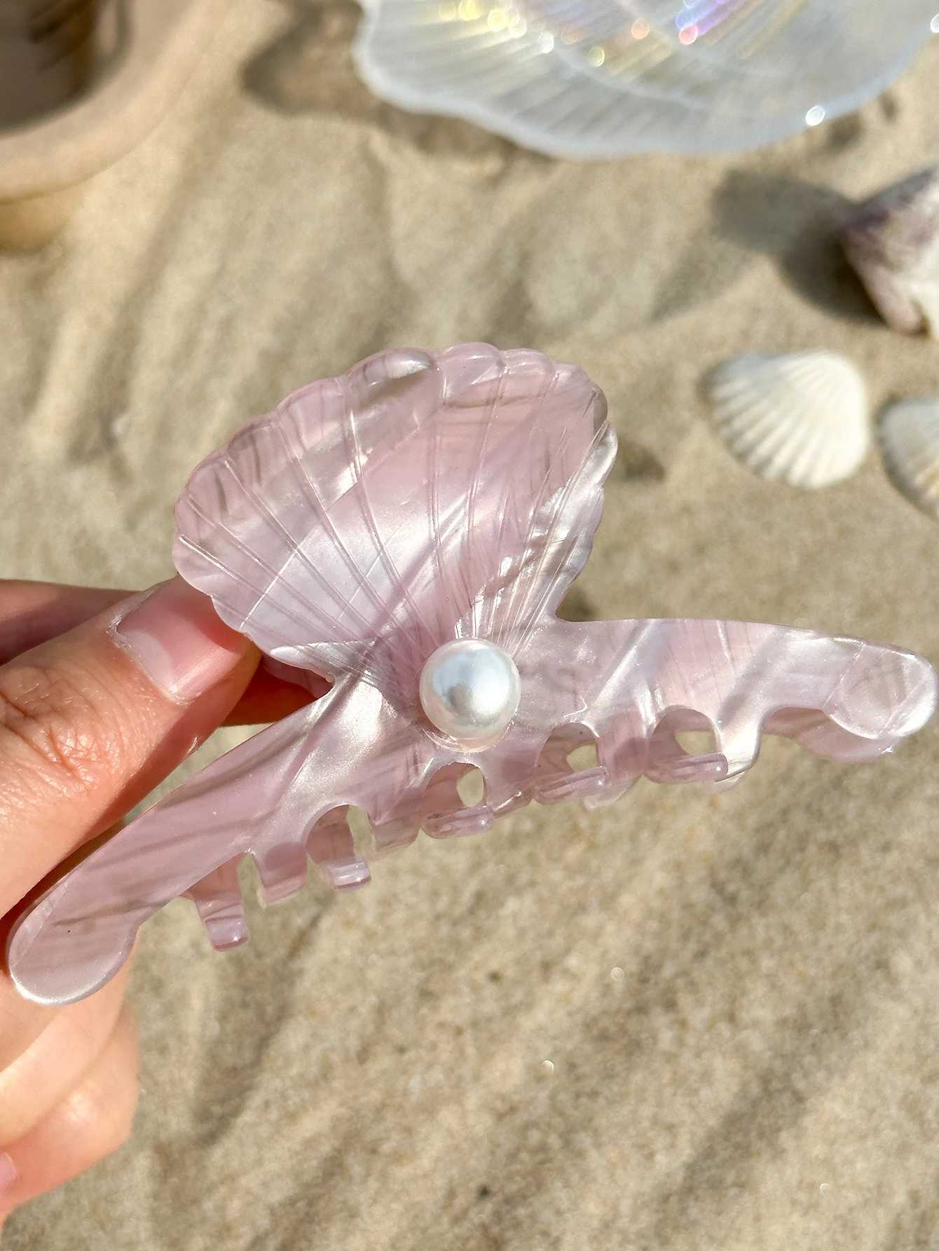 Elegant shell shaped acetic acid hair clip light purple medium-sized hair clip set with large pearls striped Pat Y2504012