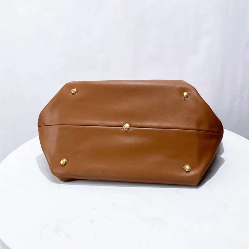 Genuine Leather Large Capacity Big Bags For Women Designer Handbag And Purses 2024 New In Vintage Cowhide Commuting Tote