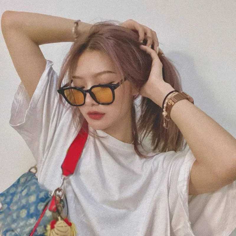 Fashion Square Sunglasses Women Clear Ocean Lens Shades UV400 Men Retro Rivets Decoration Orange Pink Sun Glasses Gafas De SolC250411