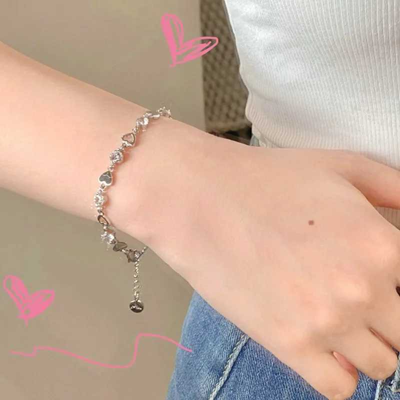 Korean Fashion Zircon Heart Link Ins Bracelet for Women Sweet Girls Hollow Out Y2K Butterfly Chain Bracelet Party Jewelry GiftsC250411
