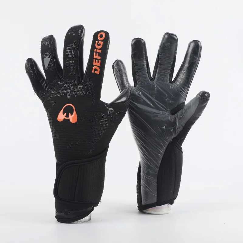 New adult football goalkeeper gloves match grade goalkeeper gloves and non slip latex training glovesXJ250412