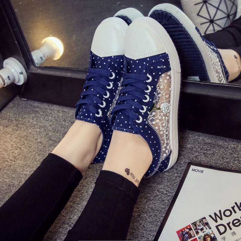 2025 Summer New Women's Mesh Canvas Breathable Designer Fashion Walking Shoes Hollow Low Top Vulcanized Shoes