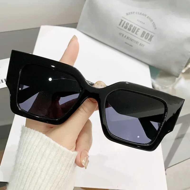 New Vintage Square Sunglasses Woman Fashion Retro Sun Glasses Female Eyewear Brand Designer Glasses UV400 Gafas De Sol Z250411