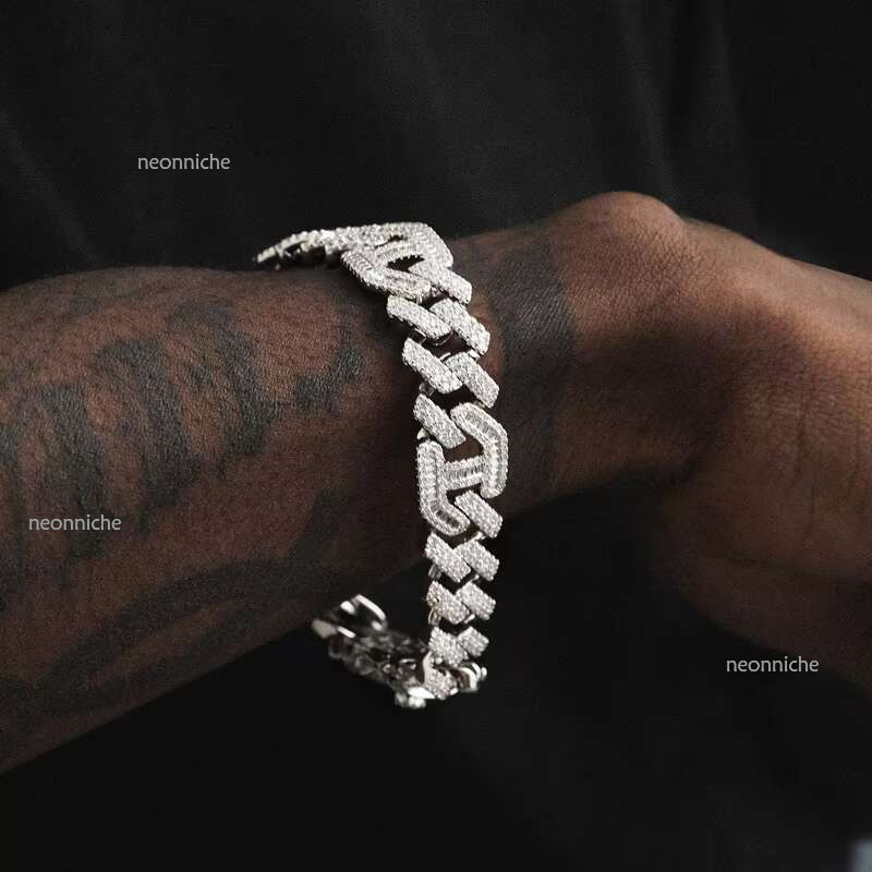 Hiphop 12-14mm Pig Nose Cuban Chain Jewelry Fashion VVS Iced Out Moissanite Dia Gold Bracelet for Men's