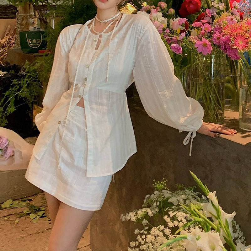 D81 Xiaopan white sunscreen lace suit dress female summer design