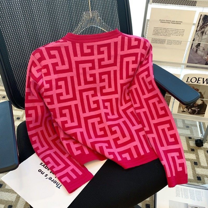 Women's Knits Spring And Autumn Knitted Cardigan Coat Women With Buttons French Chic Top Korean Style Alphabet O-neck Short Sweaters