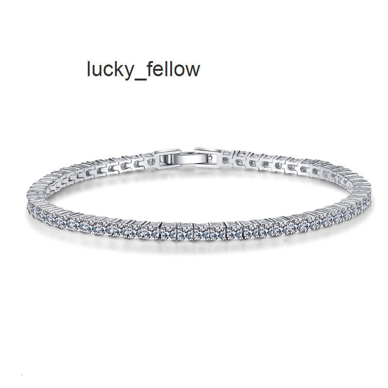 Hot Selling 925 Silver Moissanite Bracelet Fashionable Rhodium Plated Ice Crystal Bangle