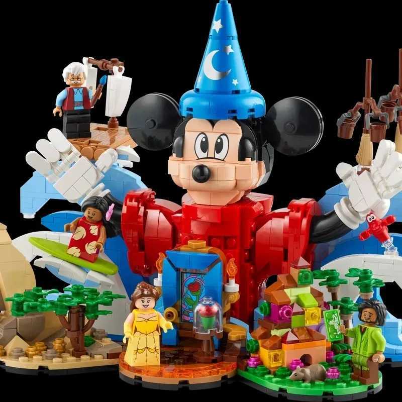 Disney Miniso Disney 2025 Disney 21352 Birthday New Years Gift Mickey Mouse in his wizard 1103 pieces Y2504012