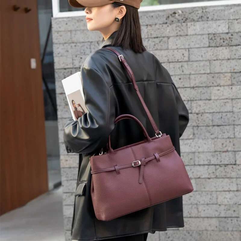 Large Capacity Leather Women's Crossbody Versatile Tote Bag For Work And Commuting Kelly Handbag Wholesale bags handbags women
