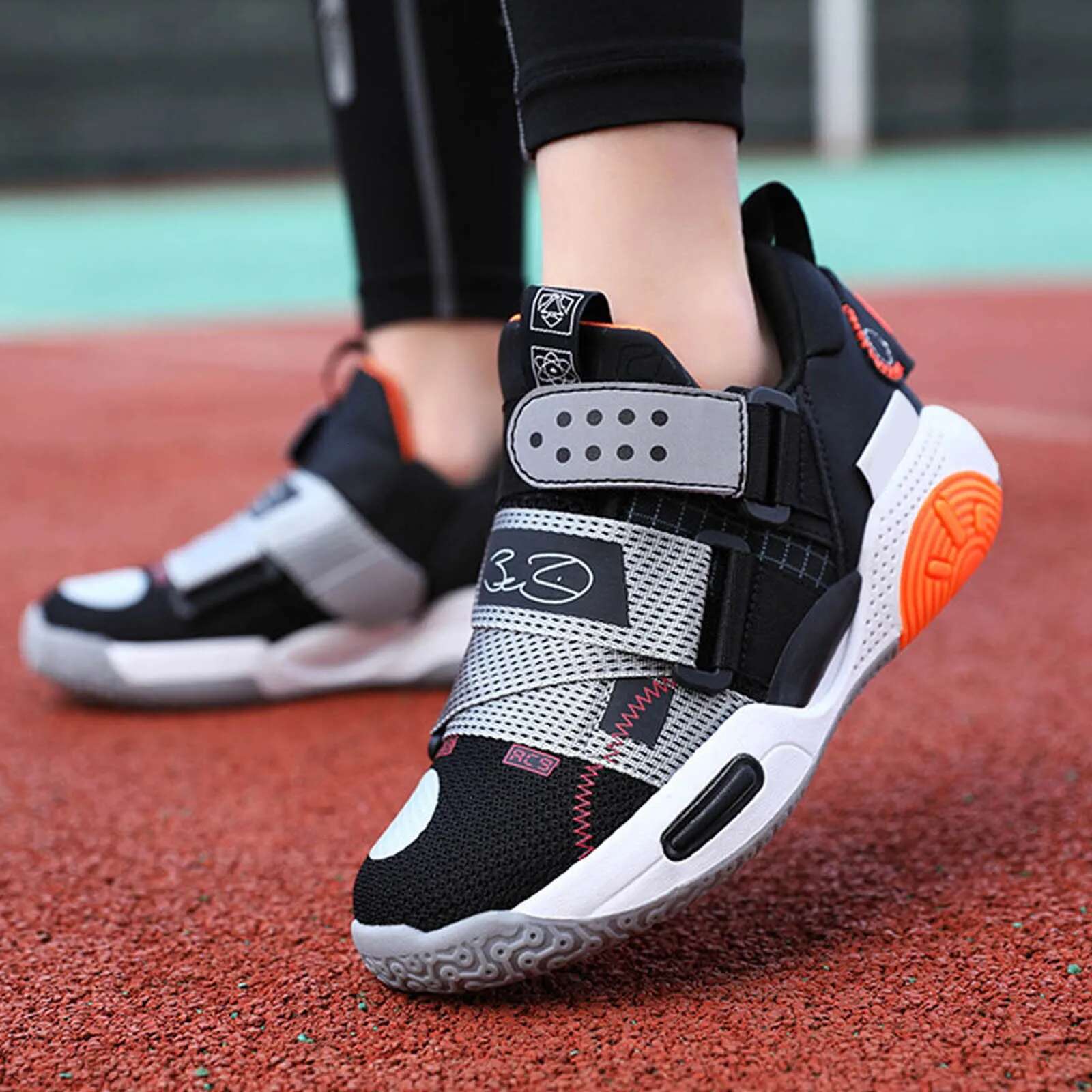 2025 Summer New Children's Designer Fashion Sports Shoes for Boys, Running Tennis, Lightweight and Breathable Sports Shoes for Girls, Wide Editio