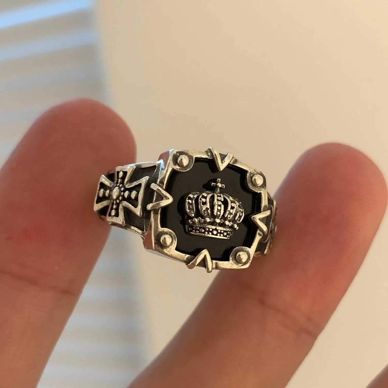 Bestsellers! Retro S925 Thai Silver Crown Hip Hop Heavy Industrial Dark Open RingXJ250412