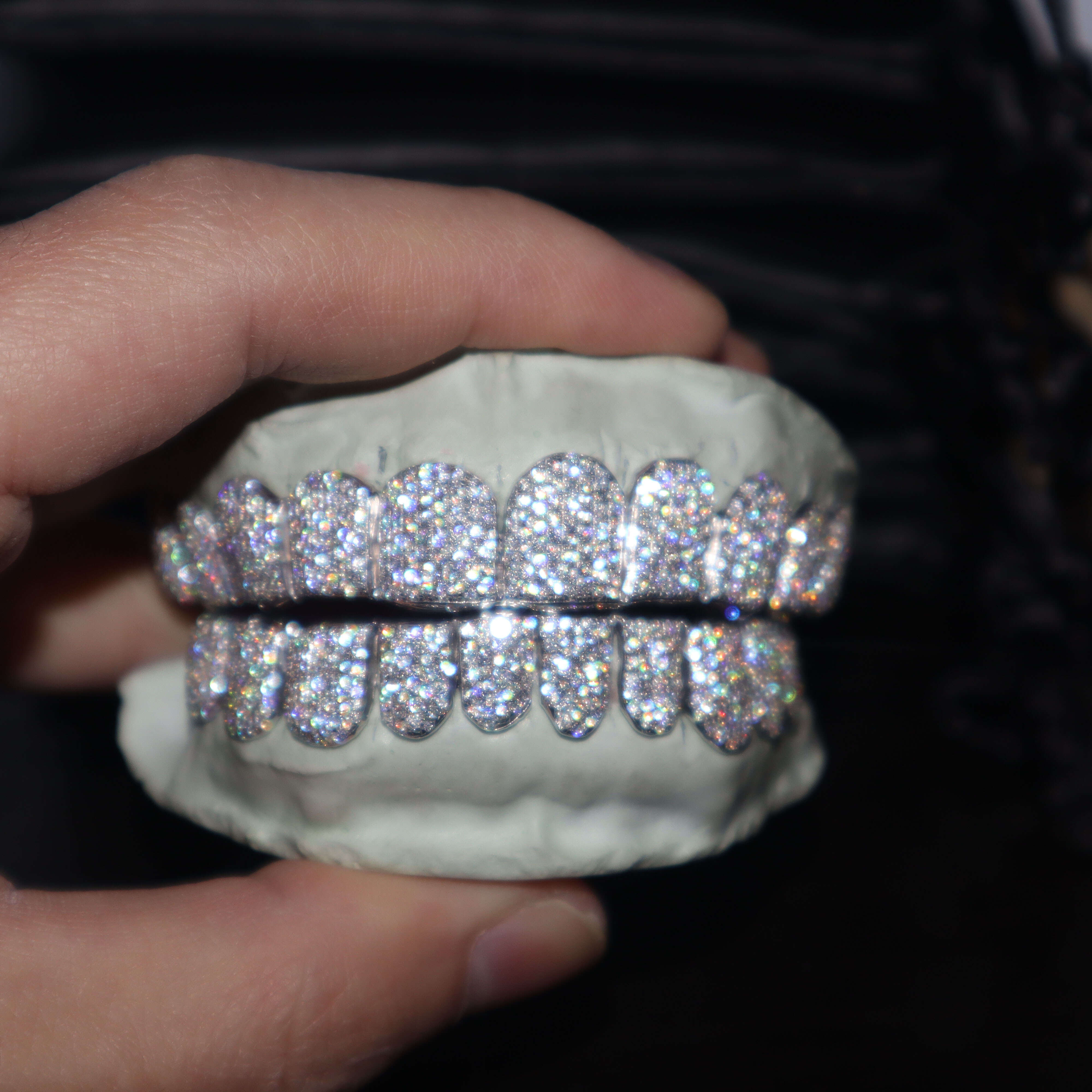 Grillz Custom Made Iced Out 925 Silver Grills VVS Moissanite Diamonds Perm Cut 10 Top 10 Bottom Gold Dental Teeth Grillz
