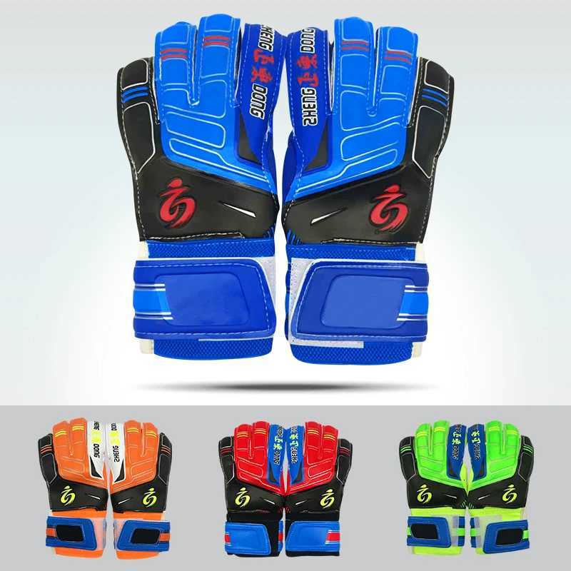 Goalkeeper gloves with finger protection Professional kids youth goalkeeper gloves Football Gloves Soccer Goalie Training GlovesW251112