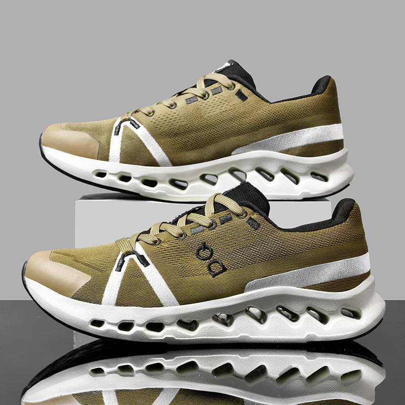 New Sports shoes men lightweight breathable shock-absorbing casual shoes mesh shoes, fashionable and comfortable Mesh shoes
