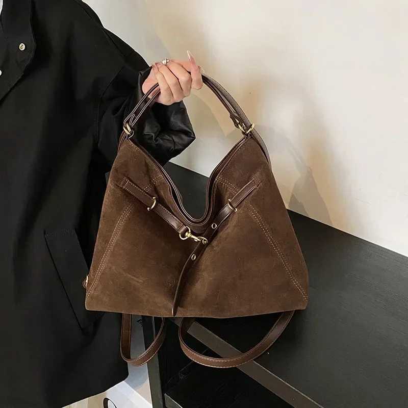 Fashion Solid PU Zipper Soft Crossbody Bags 2025 Hot Sale Interior Compartment Bags for Women Splicing Casual Womens HandbagsT2511112