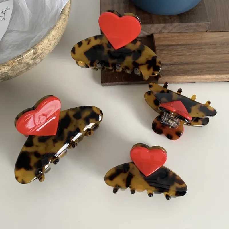 Creative Color Matching Acetate Hair Clip Sweet and Cute Girl Love Grab Clip Back Hairclip Shark Hair Clip Accessories Y2504012