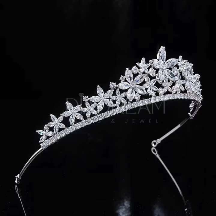 Luxury 925 Sterling Silver Crown Tiara New Fashion Moissanite Crystal Diamond Wedding Anniversary Happy Birthday Wholesale