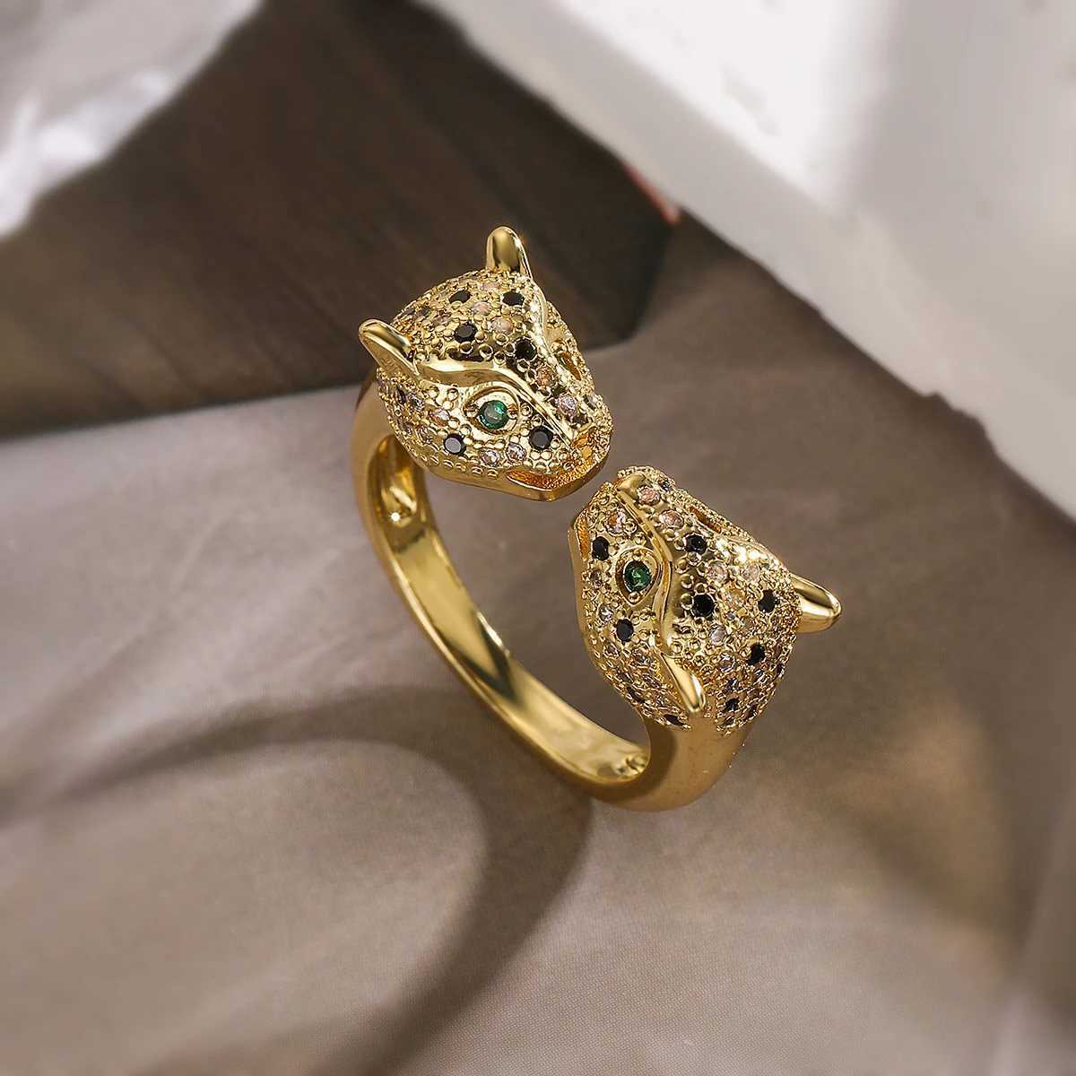 Mafia high-quality classic design gold-plated animal leopard copper ring exquisite cubic zirconia hip-hop ring party jewelry giftXJ250412