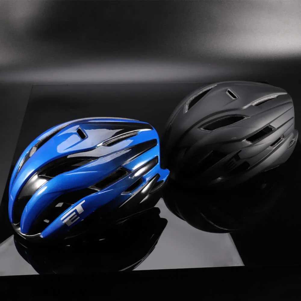 Mens bicycle helmet road bike racing dynamic comfort helmet lightweight bike helmet UAE team GavillaT250412