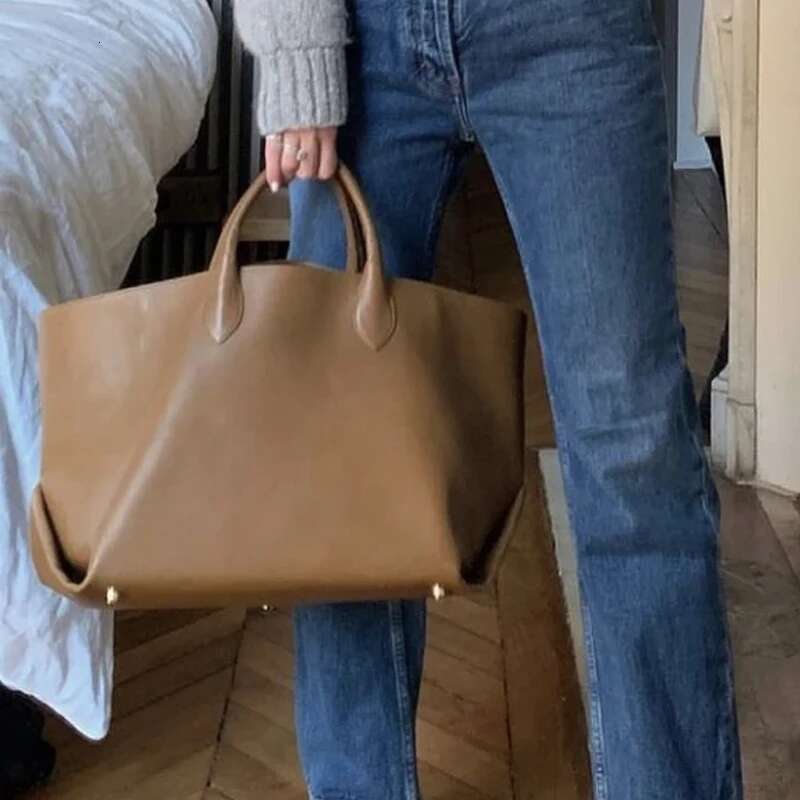Genuine Leather Large Capacity Big Bags For Women Designer Handbag And Purses 2024 New In Vintage Cowhide Commuting Tote