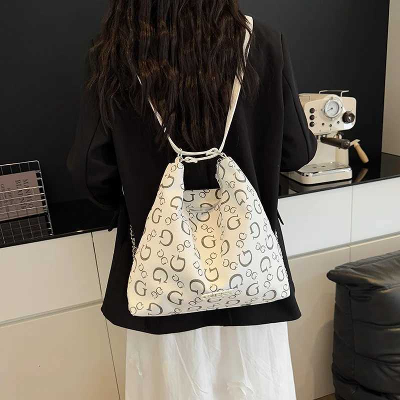 European Style Backpack - Luxury Printed Tote Bag for Students Trendy Underarm Satchel with Unique DesignW251111
