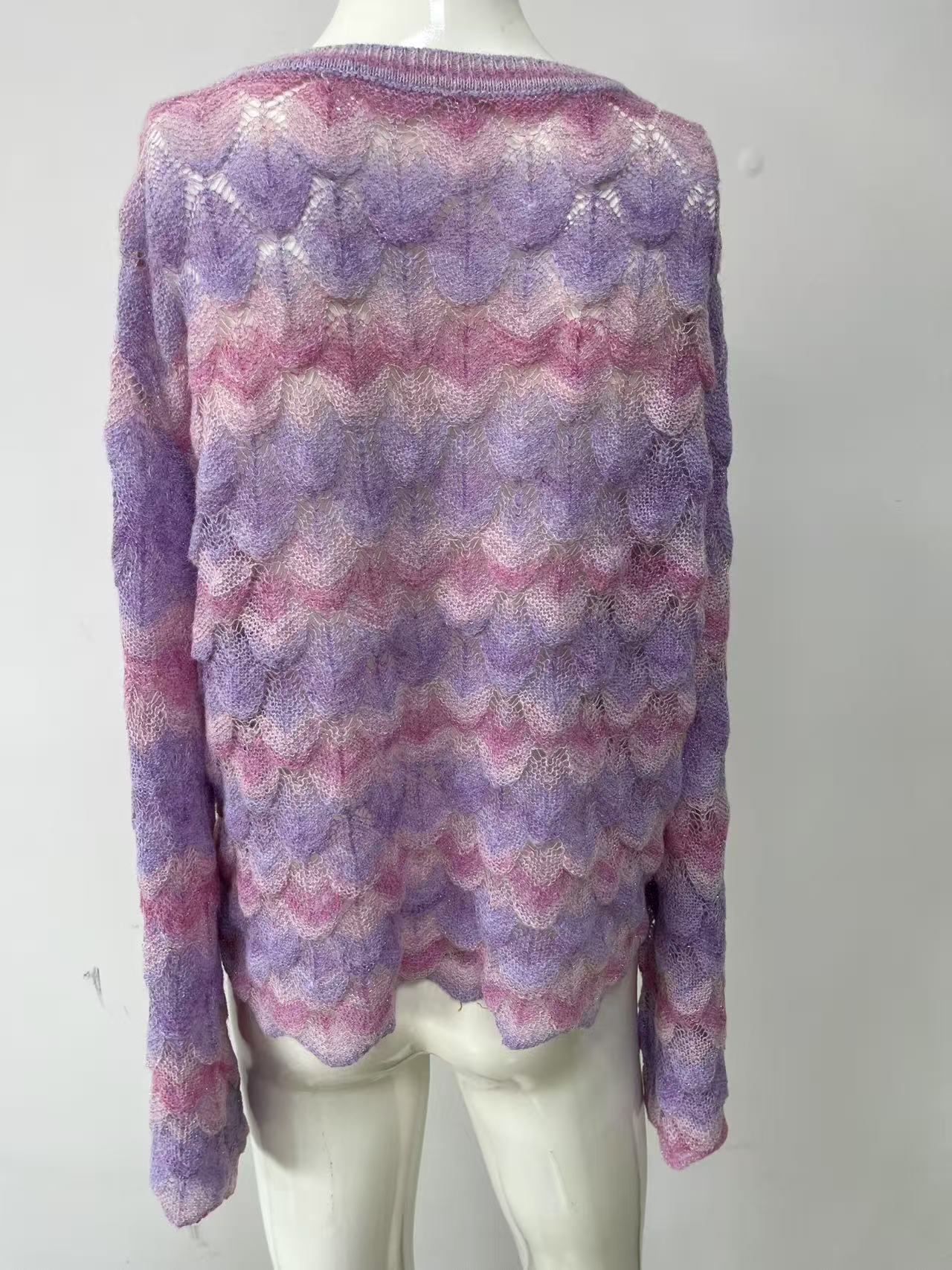Elegant Ladies' Gold Silver Silk Sweater Featuring Phoenix Tail Flowers and Scales Comfortable Round Neck Style