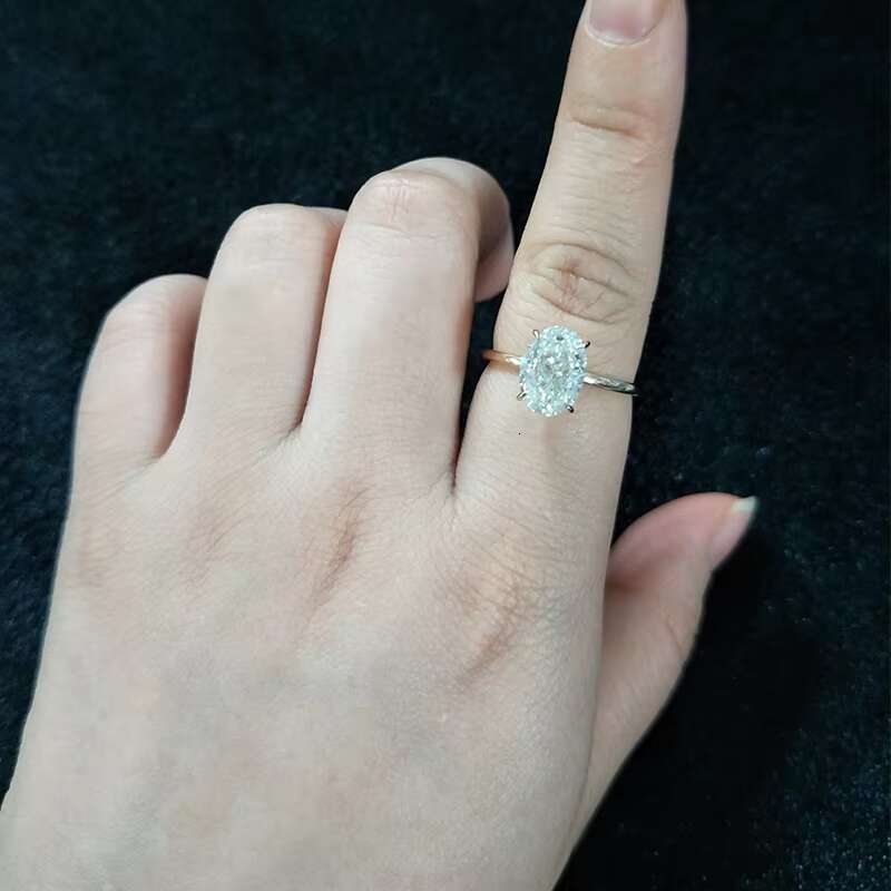Starsgem Classic Design Oval Crushed Ice Cut 2ct Moissanite Solitarie Prong Setting Moissanite Engagement Ring