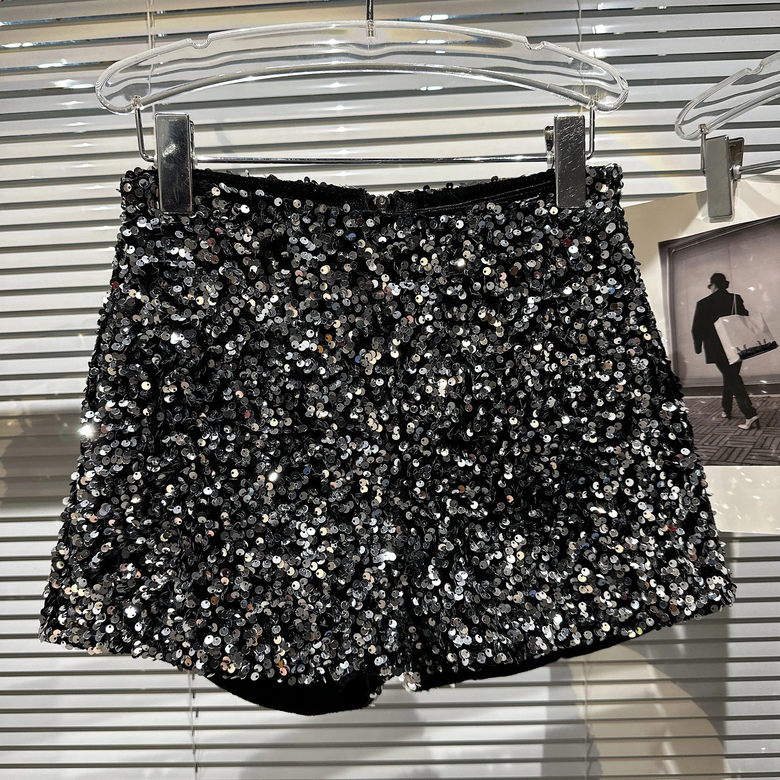 6 Colors Shiny Sequined Hip Shorts Women High Waist Slim-Fit Sequins Black Bodycon Skirt Party Club Shorts 250411