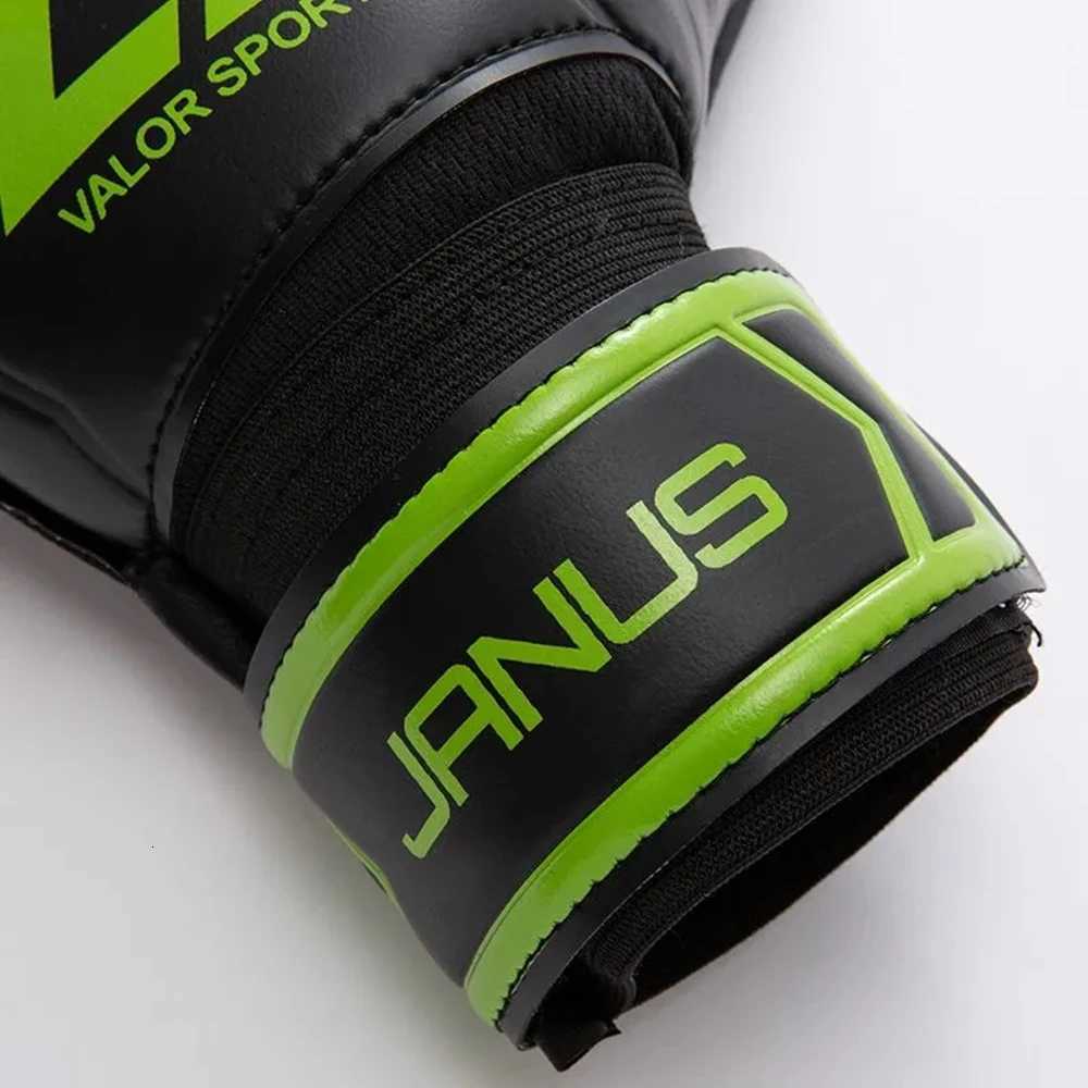 Mens Kids Size Latex Professional Football Soccer Goalkeeper Gloves Goal Keeper 5 Finger Save Protection Match Glove Non-slipW251112