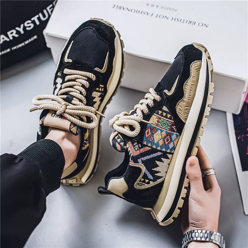 Summer Men'S Shoes New Breathable Teenage Shoes Men'S Trend All Match Platform Sports Shoes Casual Running Daddy Shoes 2025s
