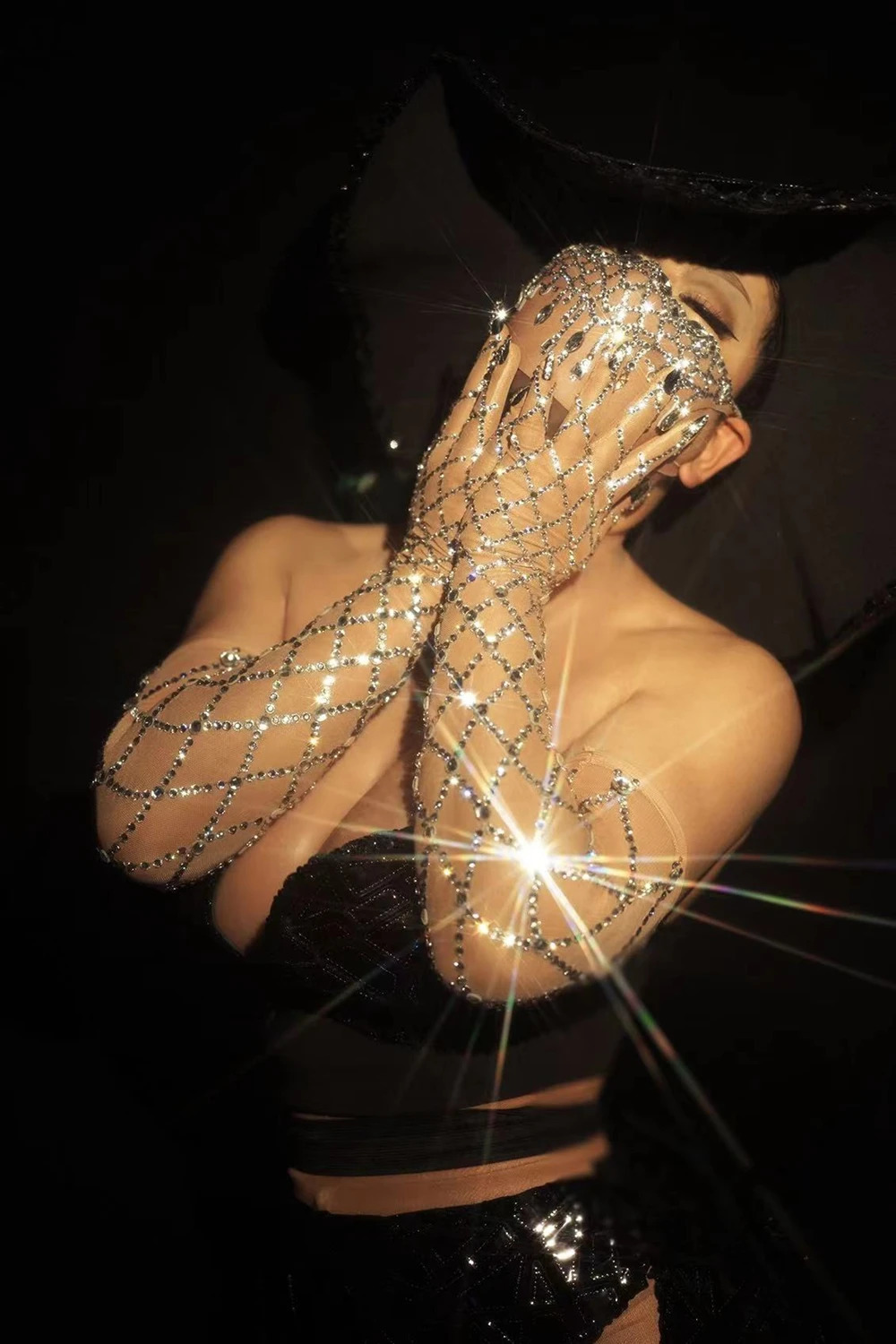 Nude Mesh Bling Rhinestones Wedding Gloves Crystal Transparent Long Mittens Female Singer Performance Stage Accessories 250408
