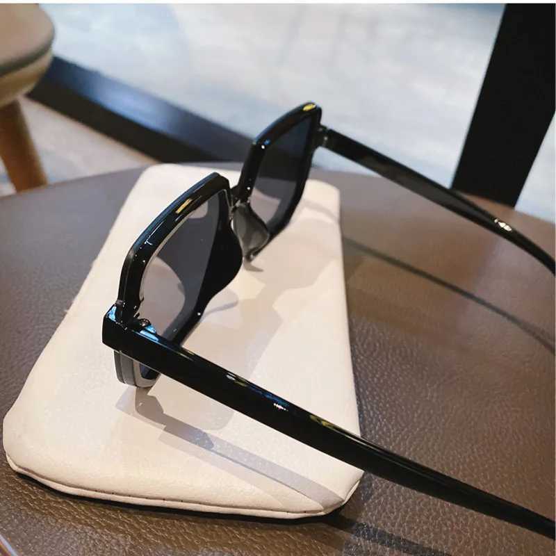 New Womens Polygon Sunglasses Women Classic Vintage Small Frame Sun Glasses Outdoor Driving Fashion Eyewear UV400 Oculos De Sol Z250411
