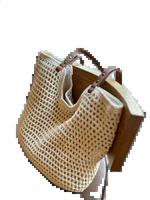 Leisure hollow mesh large capacity hand-held tote bag cotton woven shoulder bag summer Bali beach vacation womens bag 250407