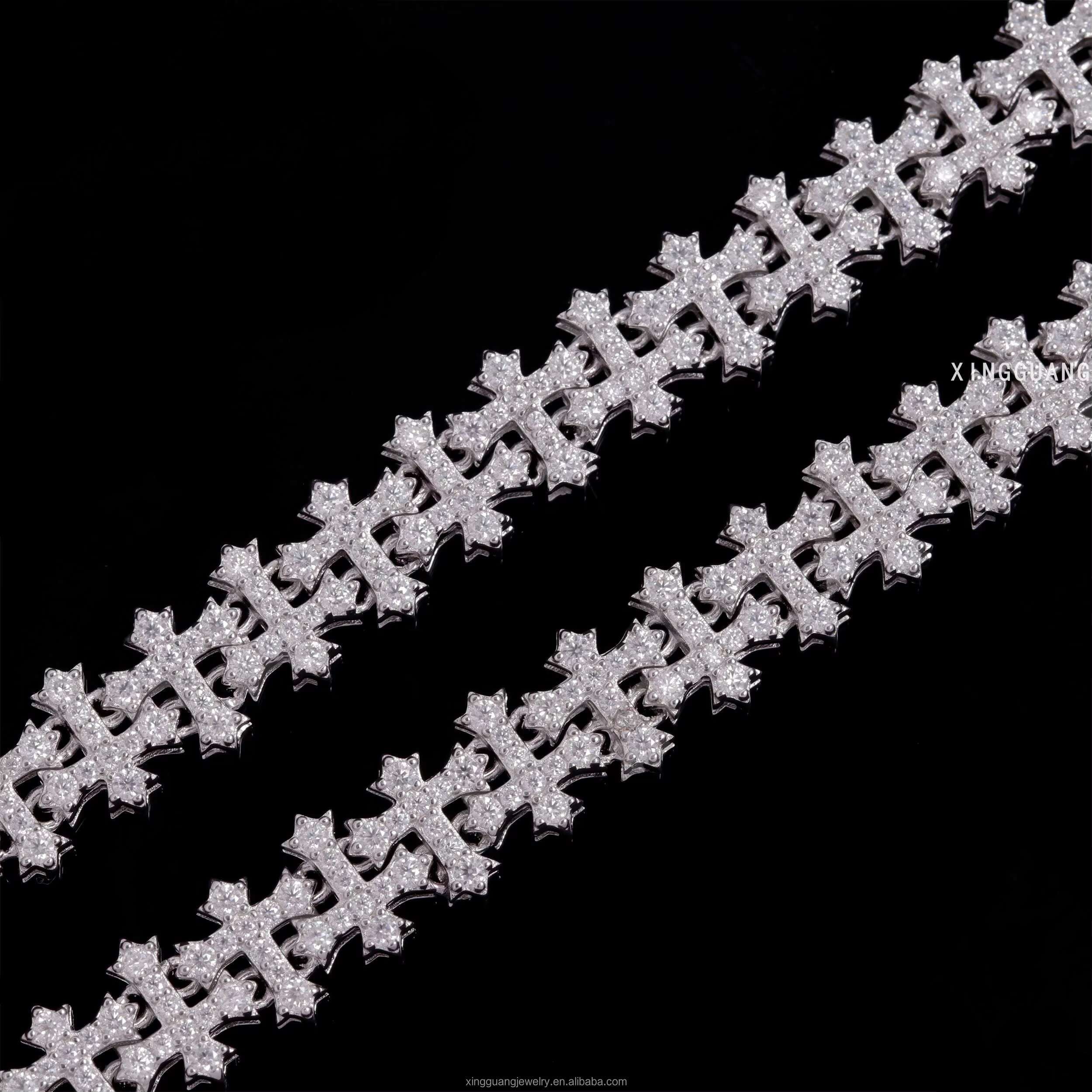 New Design 925 Sterling Silver 18K Gold Plated Cross Link Bracelets Iced Out Vvs Moissanite Full Diamond Cross Chain Bracelet