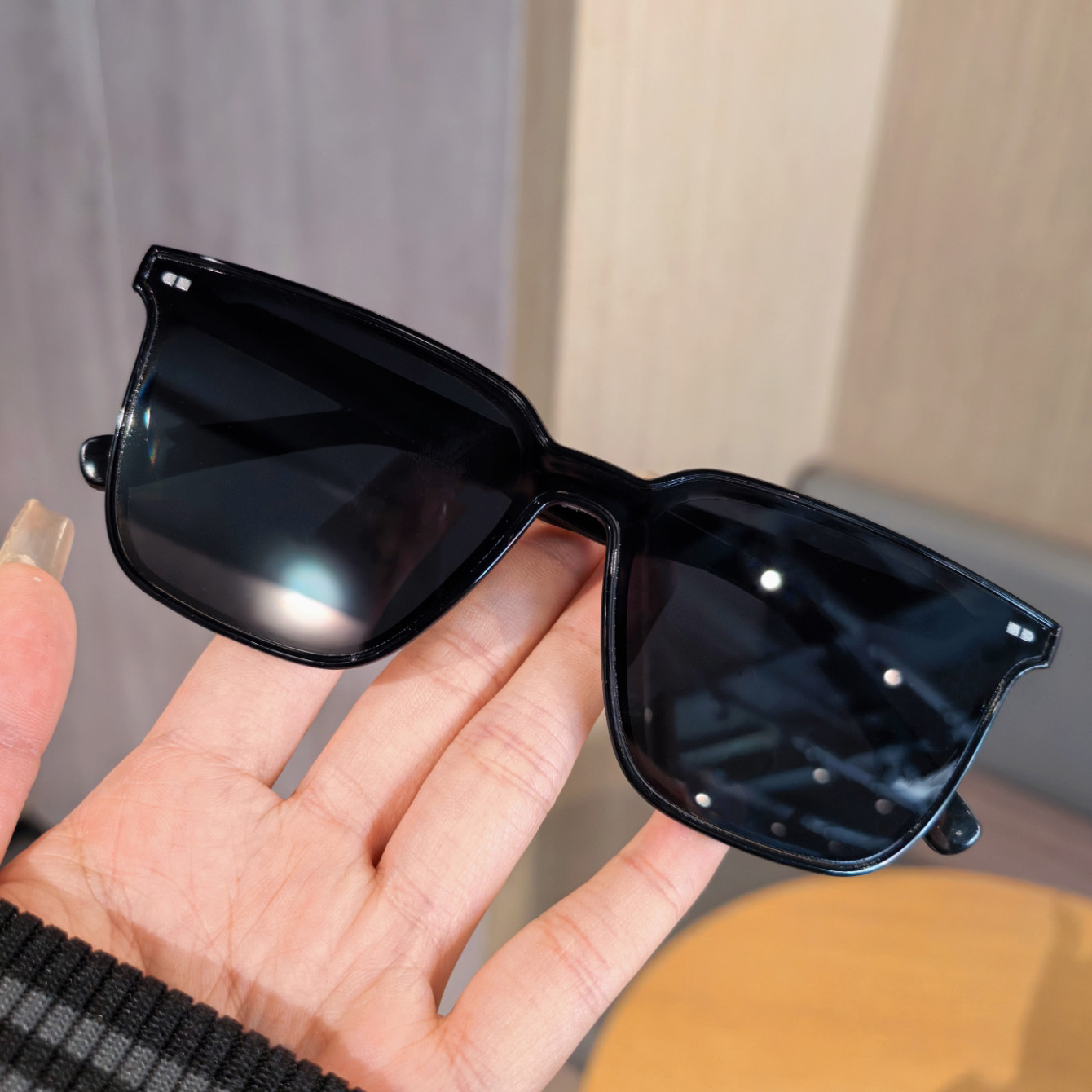Frame Trendy Men's and Women's Street Photography New Fashion 2025 Glasses Cat Eye Sunglasses