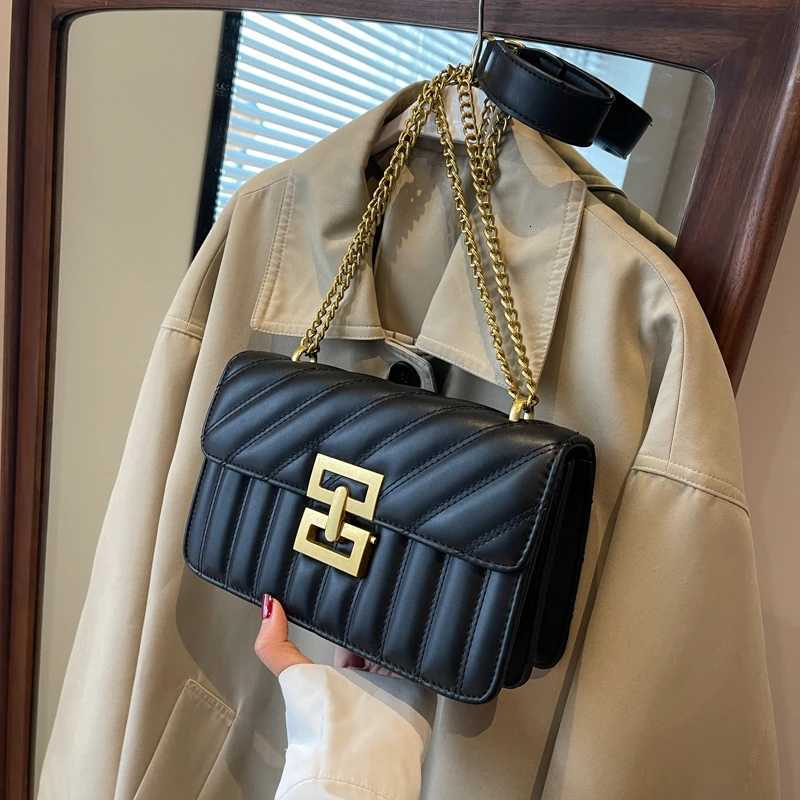 Refined Commuter Ladies Bag French Flair Hand-Carry For Summer Fashionable Activities With StyleW251112