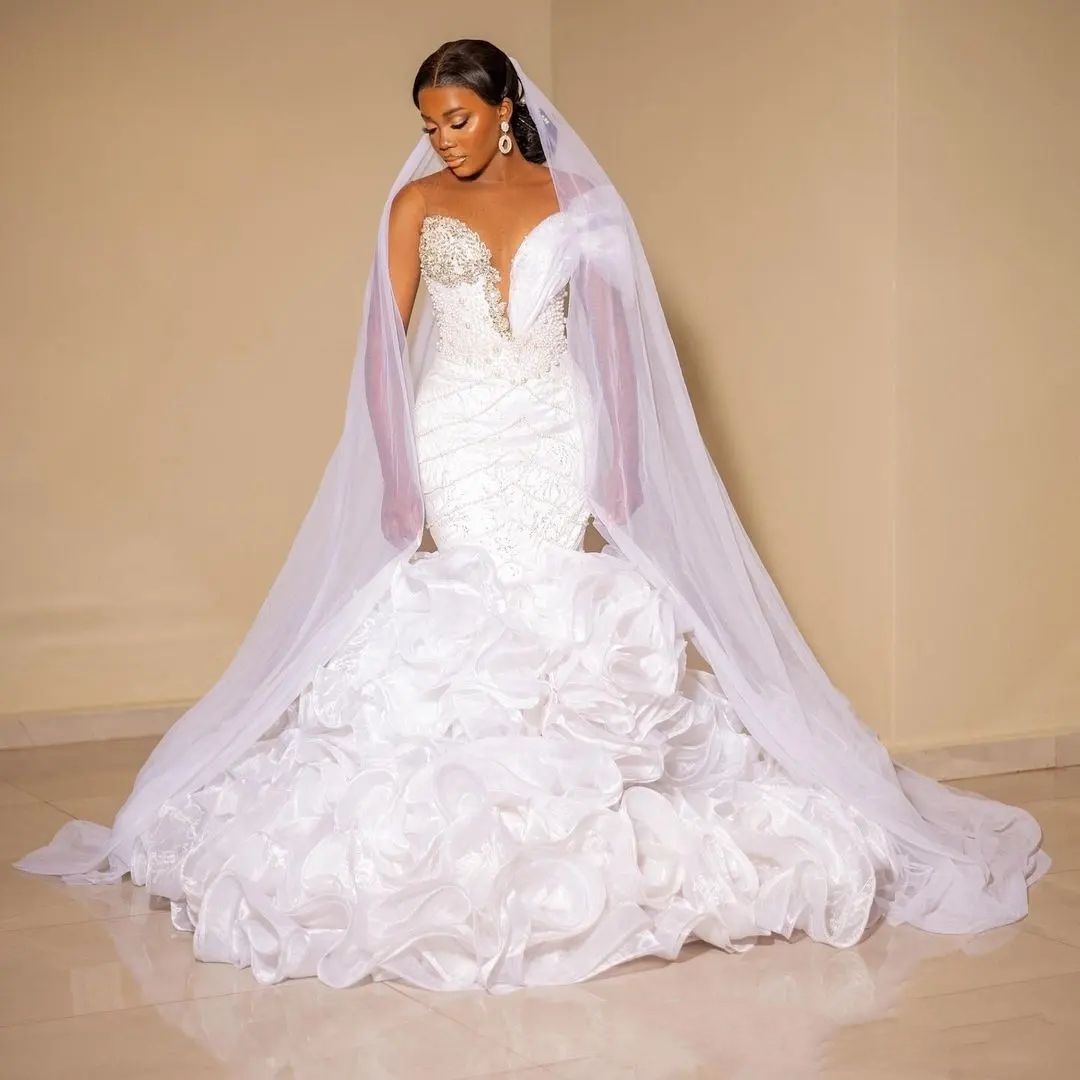Plus Size Pearls Mermaid Wedding Dress Diamonds O Neck Sleeveless Bride Gowns Ruffles Ruched Sweep Train Bridal Dresses Customized