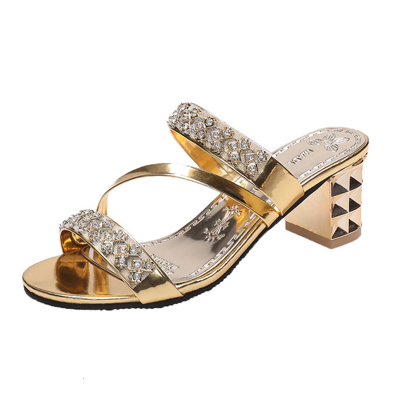 Large size one word summer new style rhinestone thick heel open toe Korean version cool slippers for fish mouth women's shoes