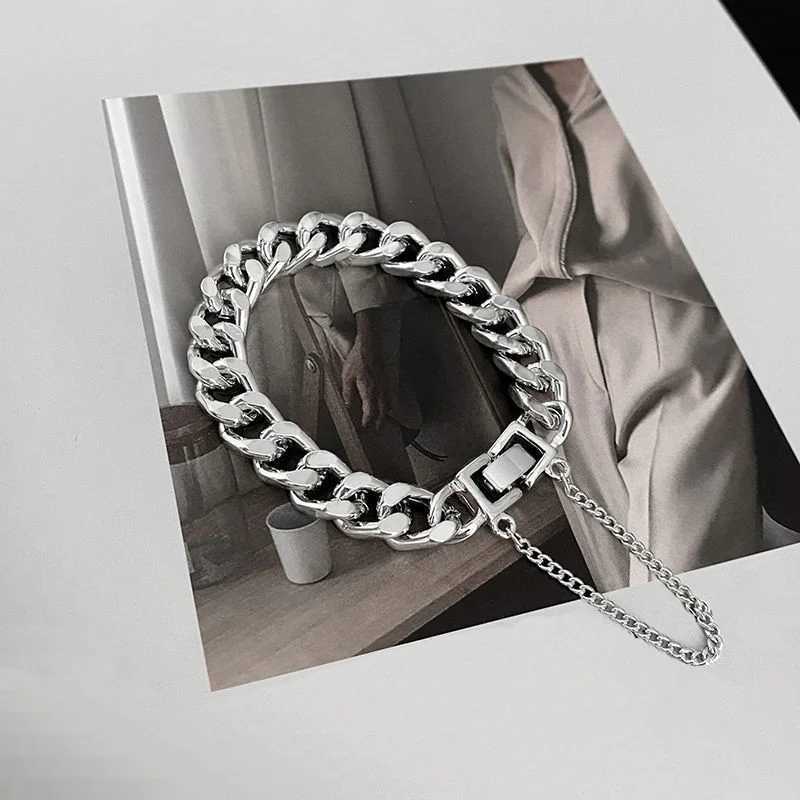Kpop Stainless Steel Metal Chains Bracelets For Women Men Punk Sliver Cuban Link Chain Wristband Bracelet Classic Charms JewelryC250411