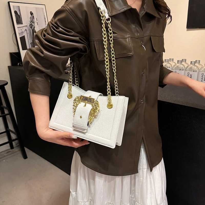 Fashionable Crossbody Bag - Luxury Brand PU Leather Shoulder Purse With Vintage Buckle Card SlotsW251111