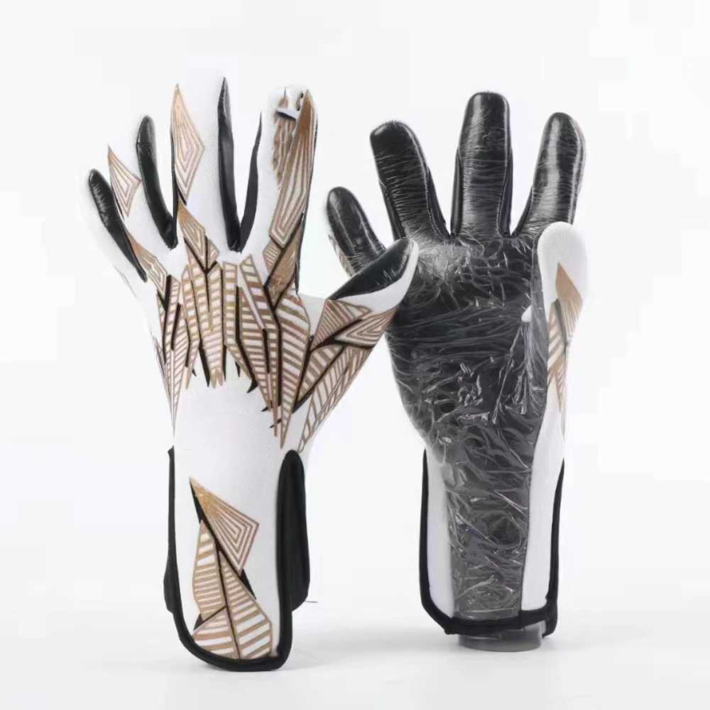 High quality latex adult and childrens training competition durable goalkeeper football goalkeeper glovesXJ250412