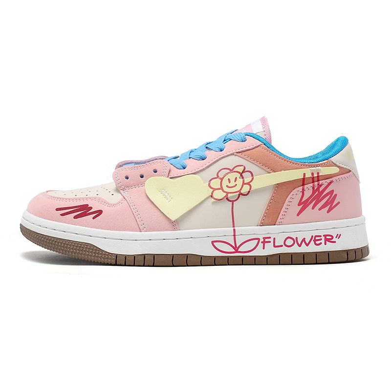 Instagrammable Graffiti-style Skate Shoes for Couples - Unique Sunflower Pattern Low-Top Sneakers, Gender-Neutral Streetwear