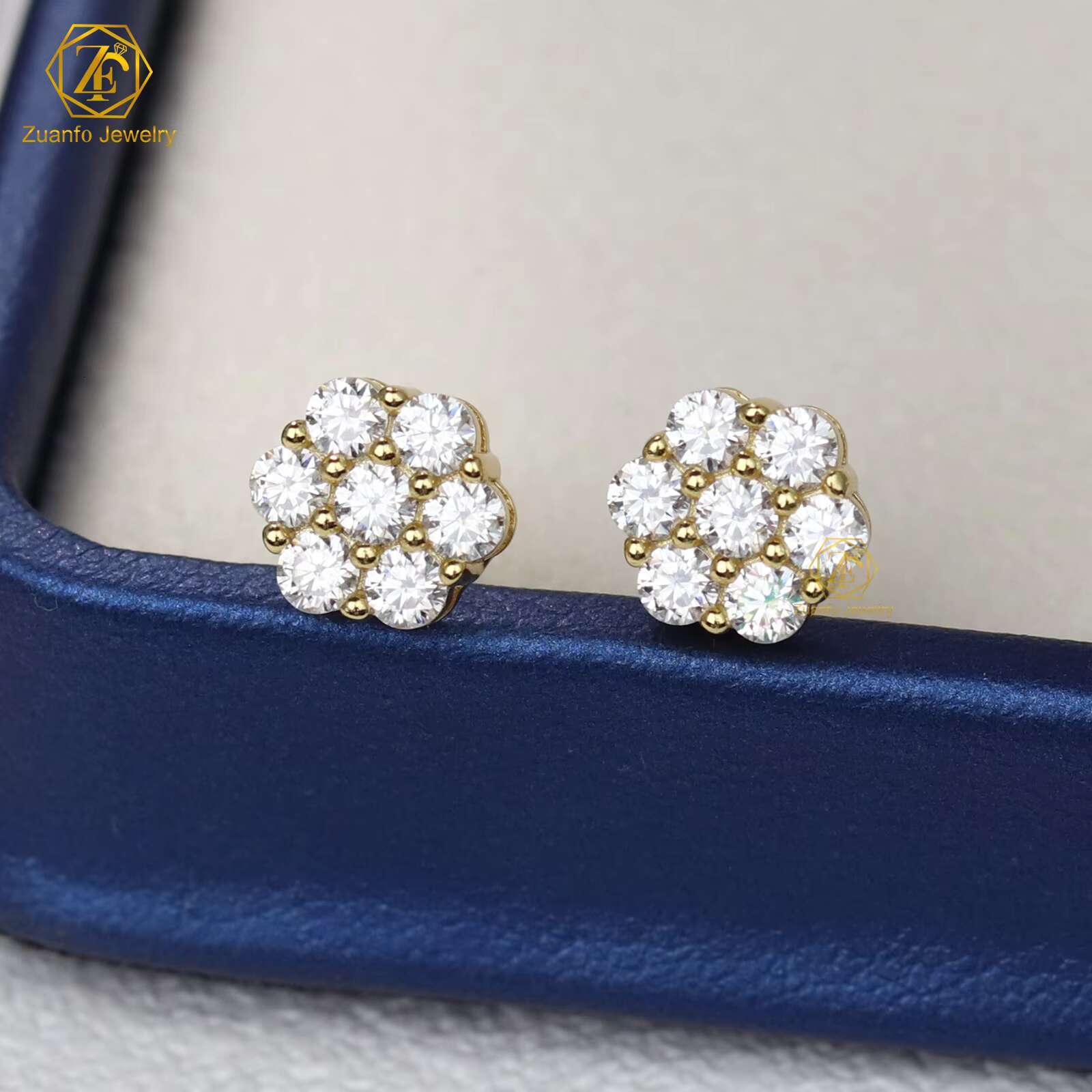 High-end Luxury Moissanite Diamond Earrings Unisex 925 Silver Jewelry Flower Moissanite Cluster Earrings Studs Wedding Gifts