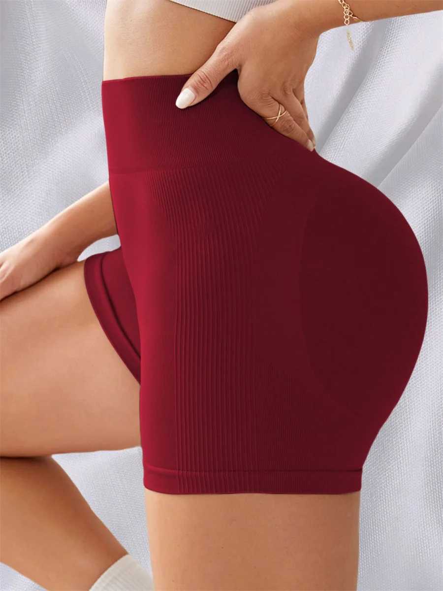 Womens gym shorts low waist seamless yoga shorts exercise bike shorts stretch fitness exercise running bike shorts sexy legs Y250412