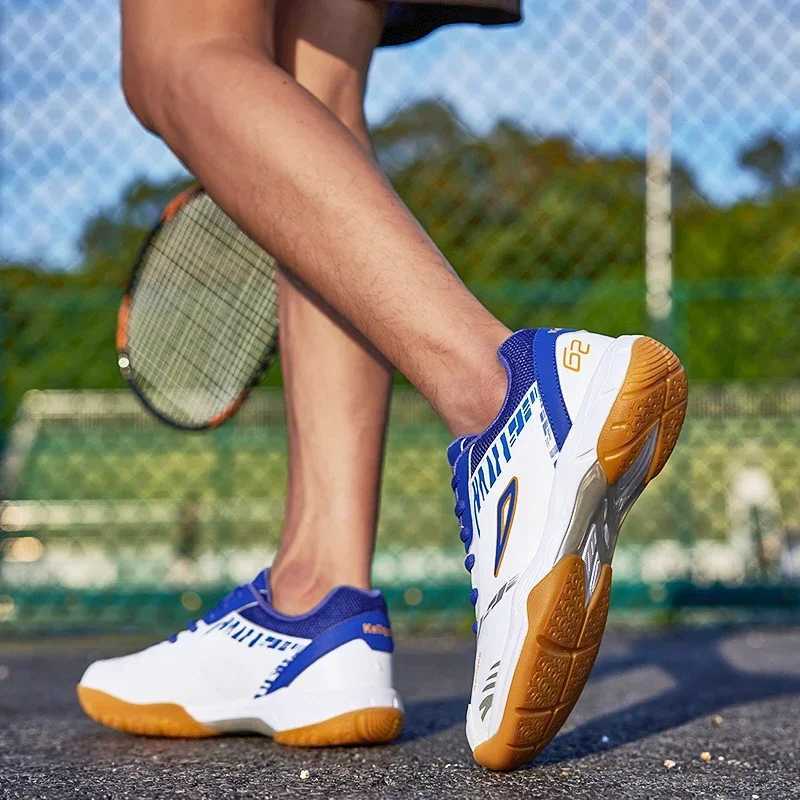 New Tennis Shoes Mens Badminton Sneakers Light Table Tennis Footwears Luxury Gym Sneakers M training running shoes for man Z250411