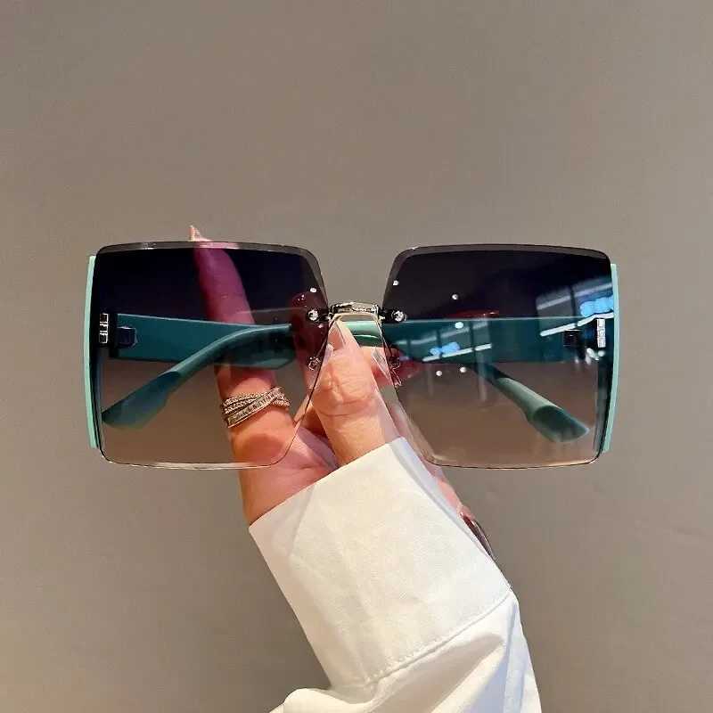 New Square Frameless Retro Sunglasses for Women Fashion Vintage Glasses Men Luxury Trend Brand Designer Shades UV400 Eyewear Z250411