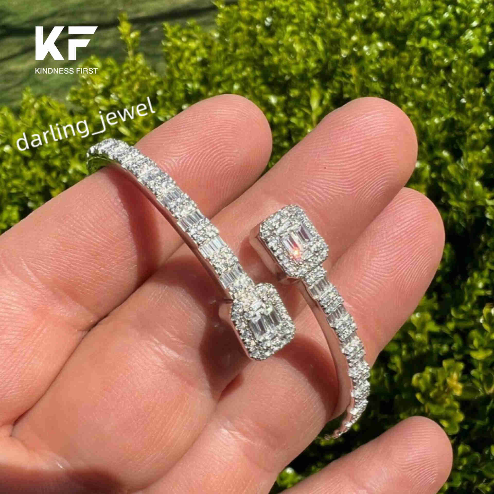 Fine Jewelry 925 Sterling Silver Iced Out VVS Baguette Moissanite Bracelet T Square Diamond Cuban Link Bangles for Women Men