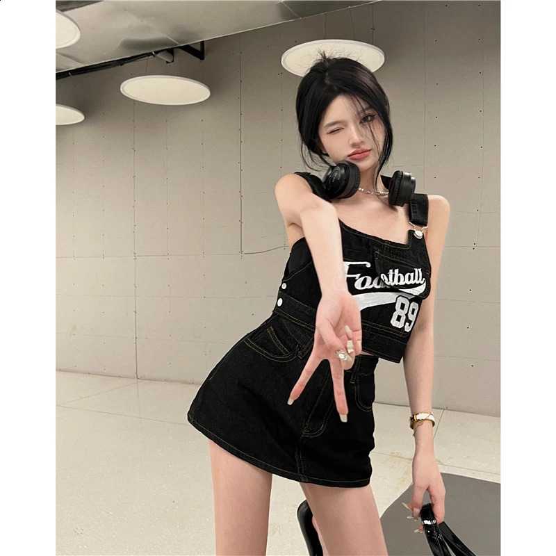 Sweet and Retro Workwear Denim Suit Womens Letter Printing Strap Tank Top Summer Mini Skirt Fashion Two-piece Set 250411