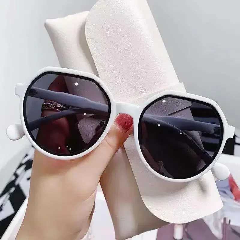 New Fashion Sunglasses Women Brand Designer Sun Glasses Female Popular Colorful Vintage Eyewear UV400 Oculos De Sol Z250411